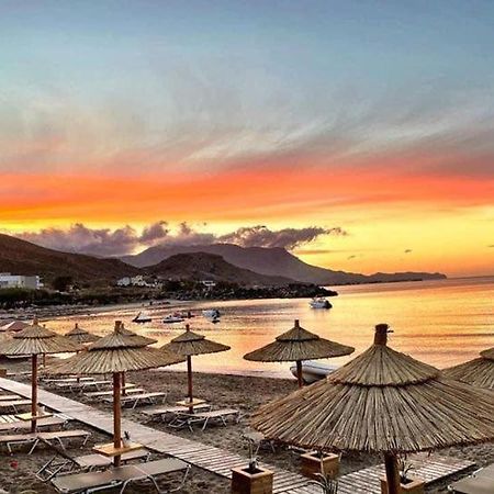 Molos Beach Rooms 키사모스 외부 사진