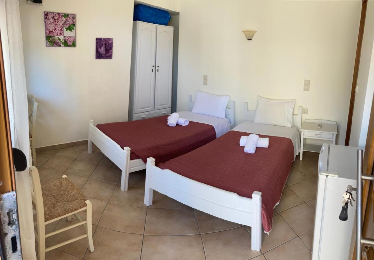 Molos Beach Rooms 키사모스 외부 사진