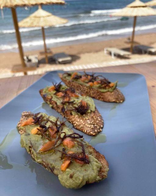 Molos Beach Rooms 키사모스 외부 사진