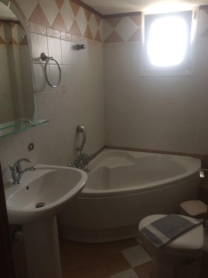 Molos Beach Rooms 키사모스 외부 사진